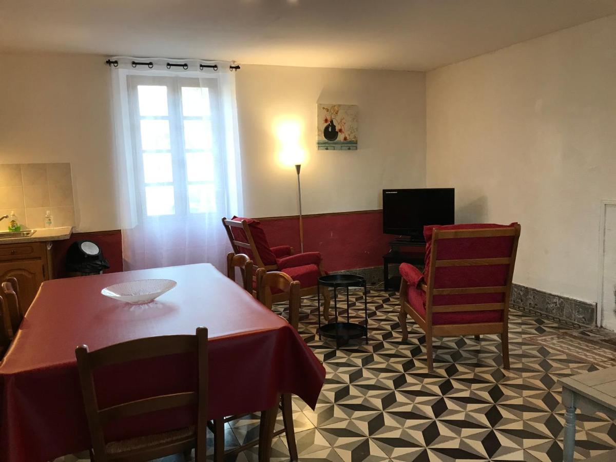 Laparrouquial Gites & Chambres D'Hotes Peyrecout المظهر الخارجي الصورة