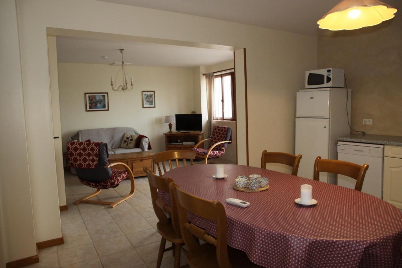 Laparrouquial Gites & Chambres D'Hotes Peyrecout المظهر الخارجي الصورة