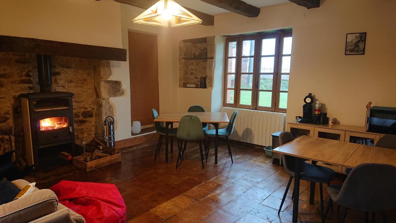 Laparrouquial Gites & Chambres D'Hotes Peyrecout المظهر الخارجي الصورة
