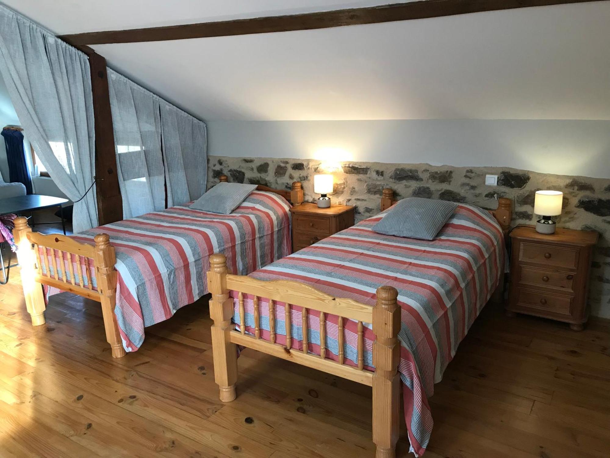 Laparrouquial Gites & Chambres D'Hotes Peyrecout المظهر الخارجي الصورة